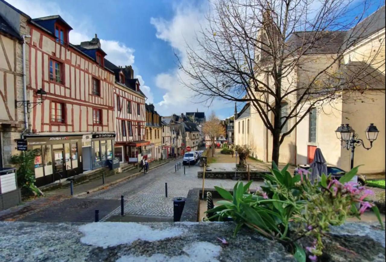 Le Patio, Coeur De Ville Avec Garage Et Jardin Vannes Luaran gambar